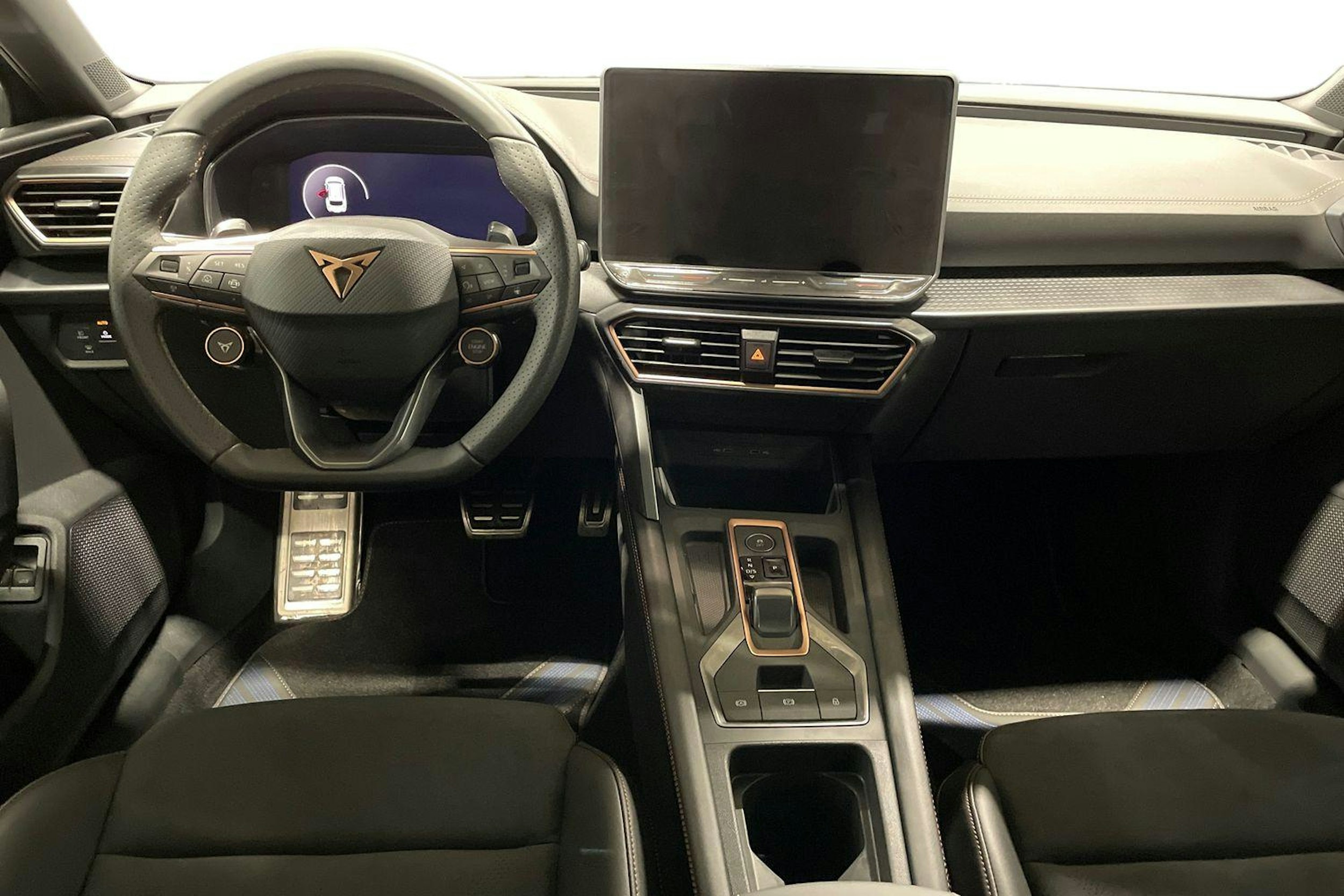 met. harmaa CUPRA Leon Sportstourer 2026 kuva 9.