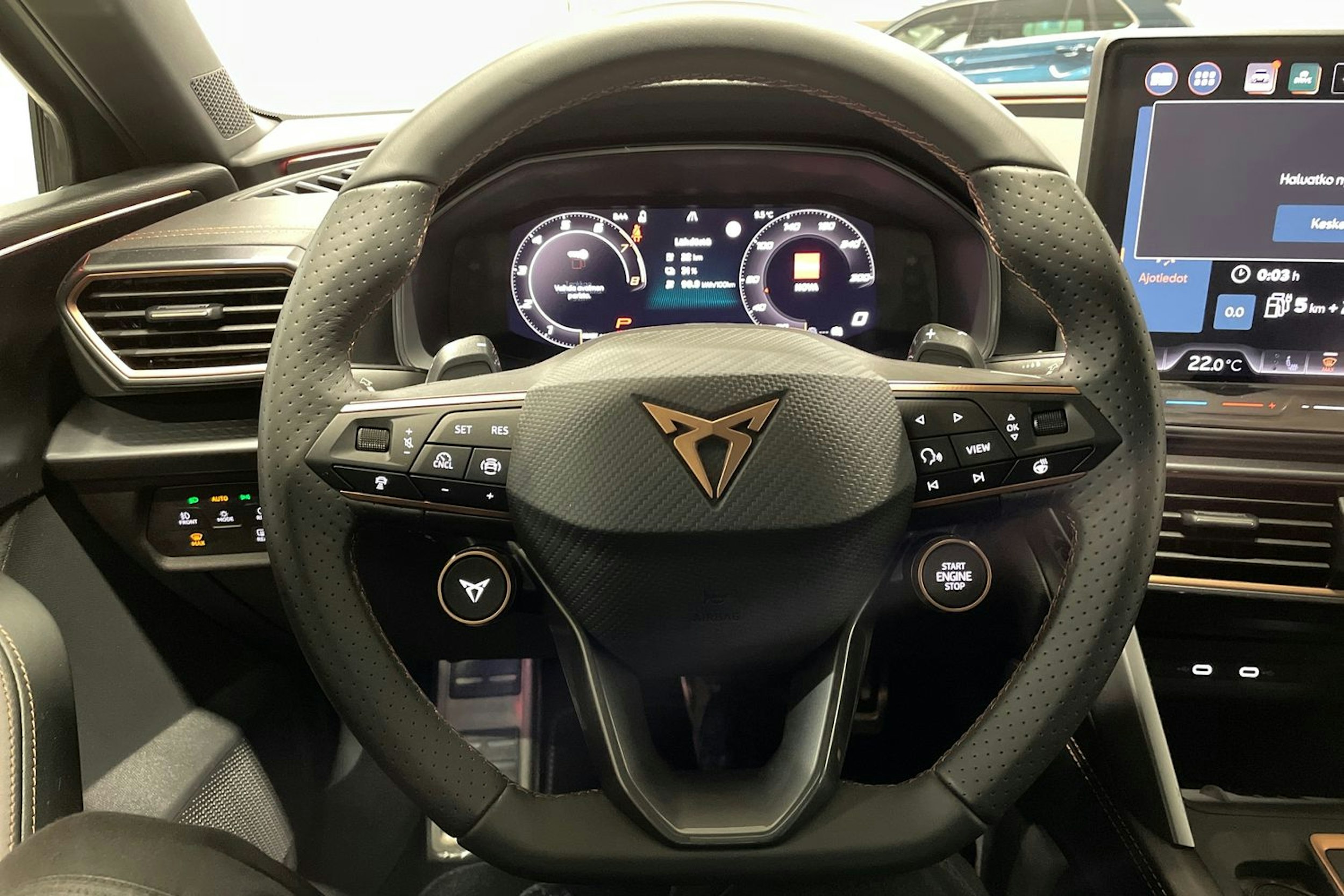 met. harmaa CUPRA Leon Sportstourer 2026 kuva 14.