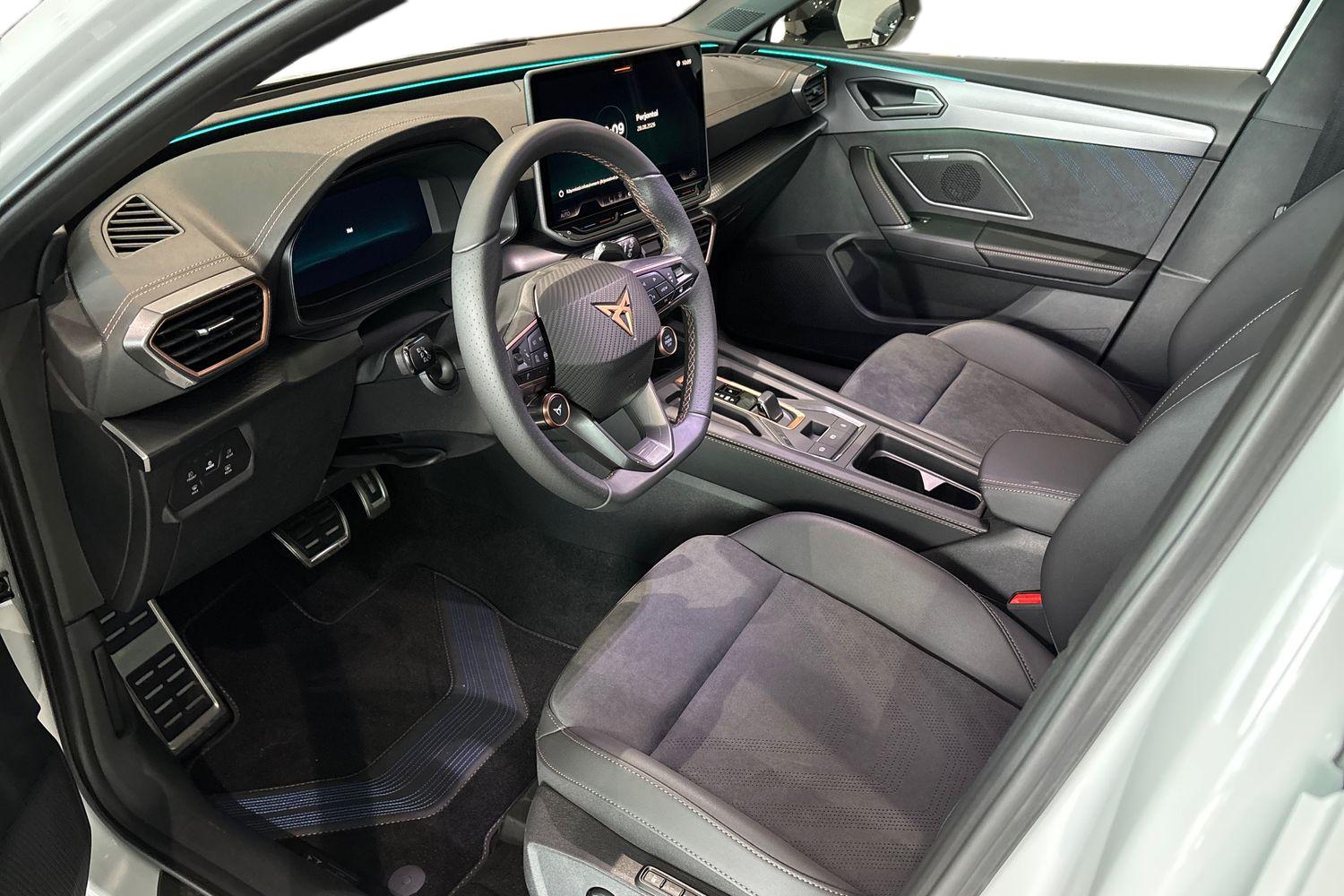 Cupra Leon Sportstourer 2026, photo 6/15
