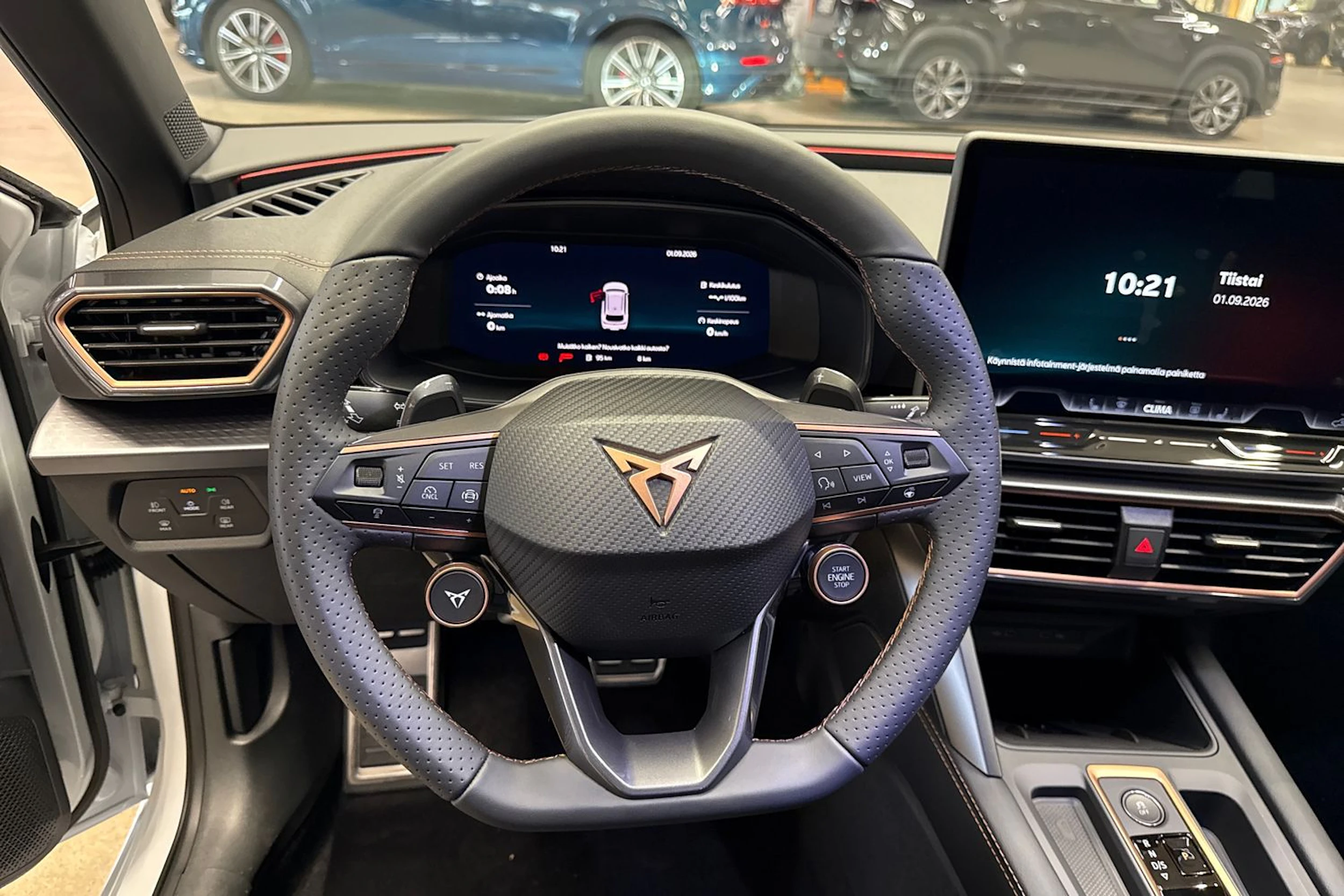 valkoinen CUPRA Leon Sportstourer 2026 kuva 17.