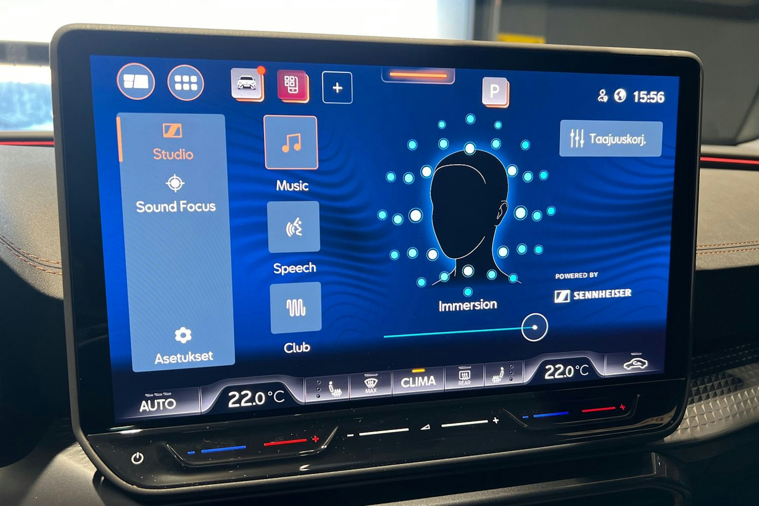 met. musta CUPRA Leon Sportstourer 2026 kuva 16.