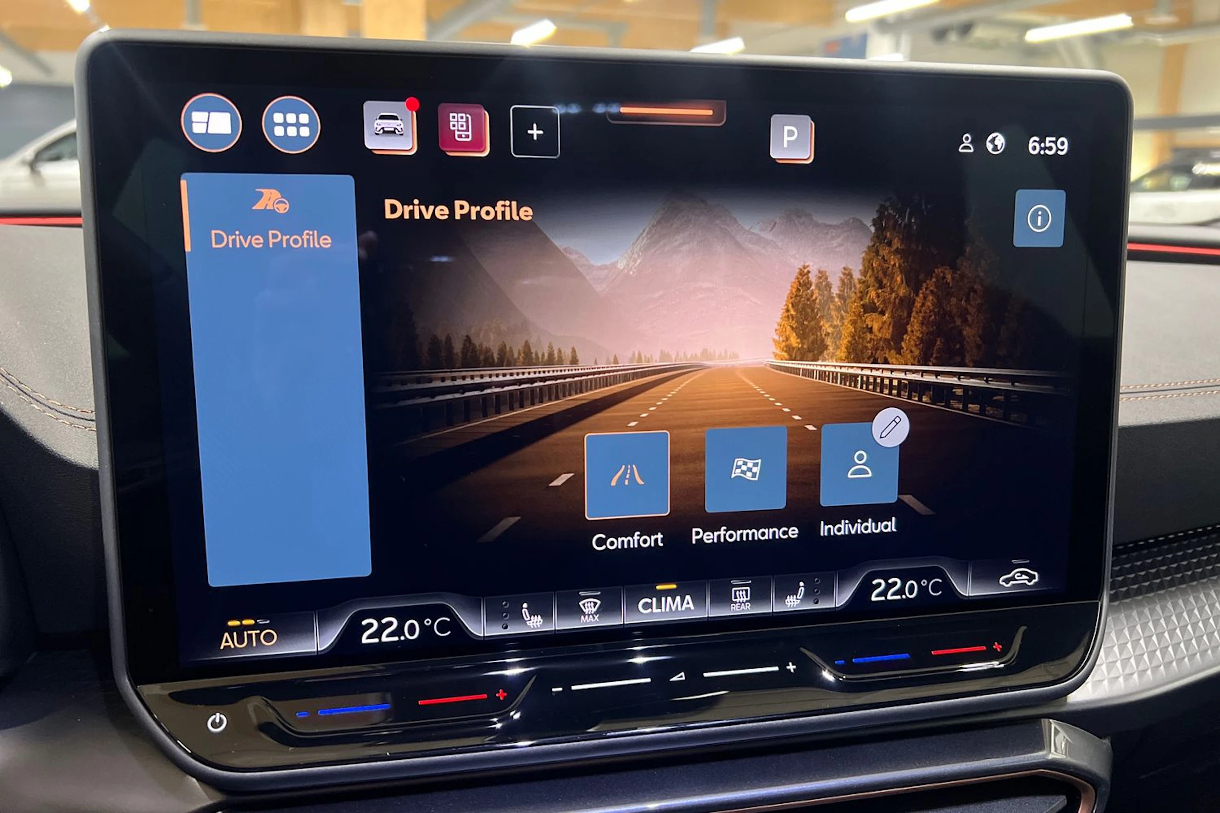 met. sininen CUPRA Leon Sportstourer 2026 kuva 13.