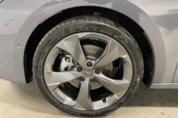 met. harmaa CUPRA Leon Sportstourer 2026 kuva 10.