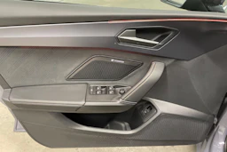 met. harmaa CUPRA Leon Sportstourer 2026 kuva 11.