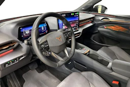 violetti CUPRA Raval 2026 kuva 6.