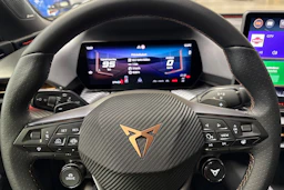 violetti CUPRA Raval 2026 kuva 15.