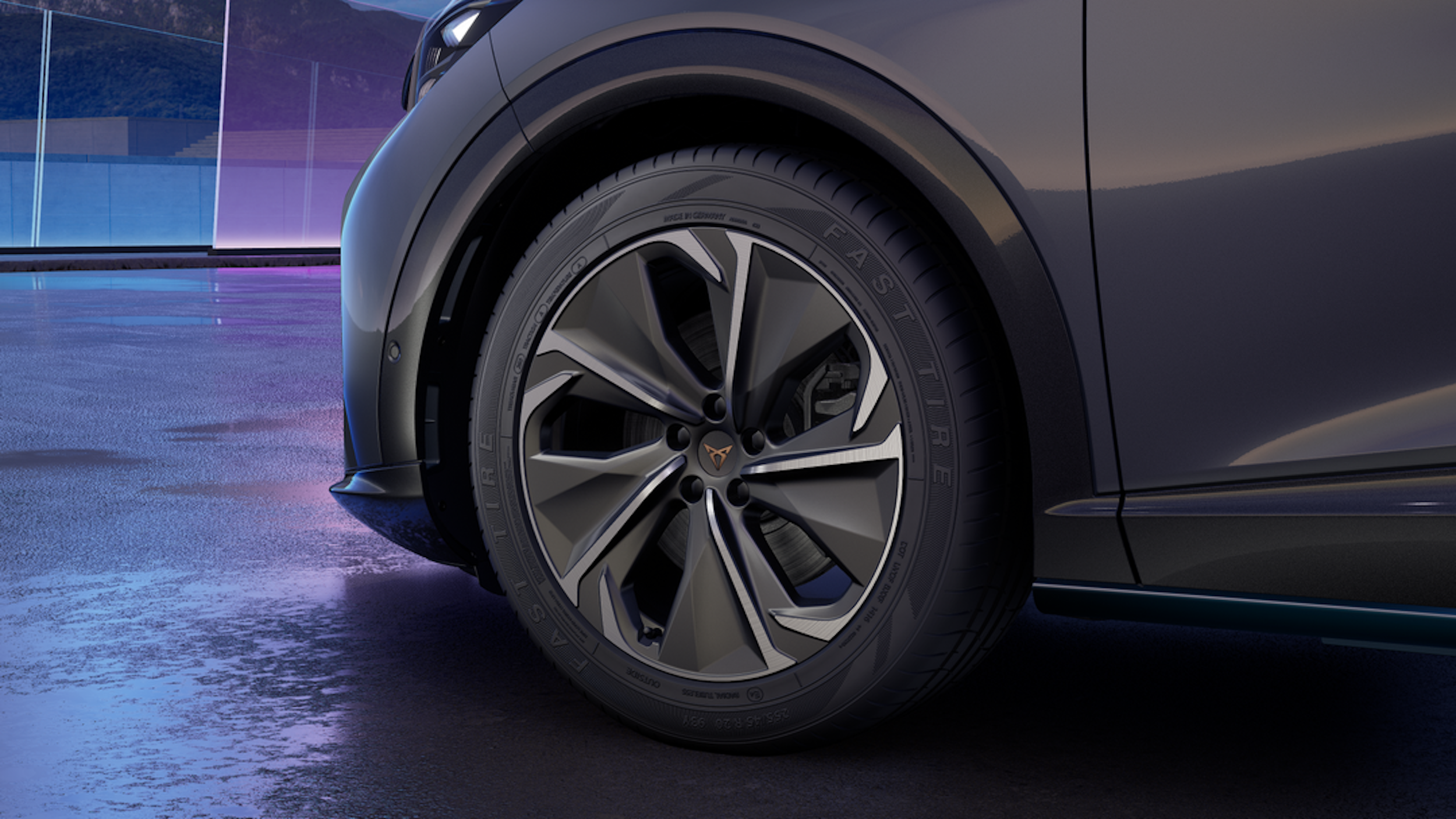 Basalt grey CUPRA Tavascan 2024 kuva 6.
