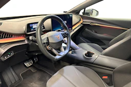 ruskea (beige) CUPRA Tavascan 2024 kuva 3.