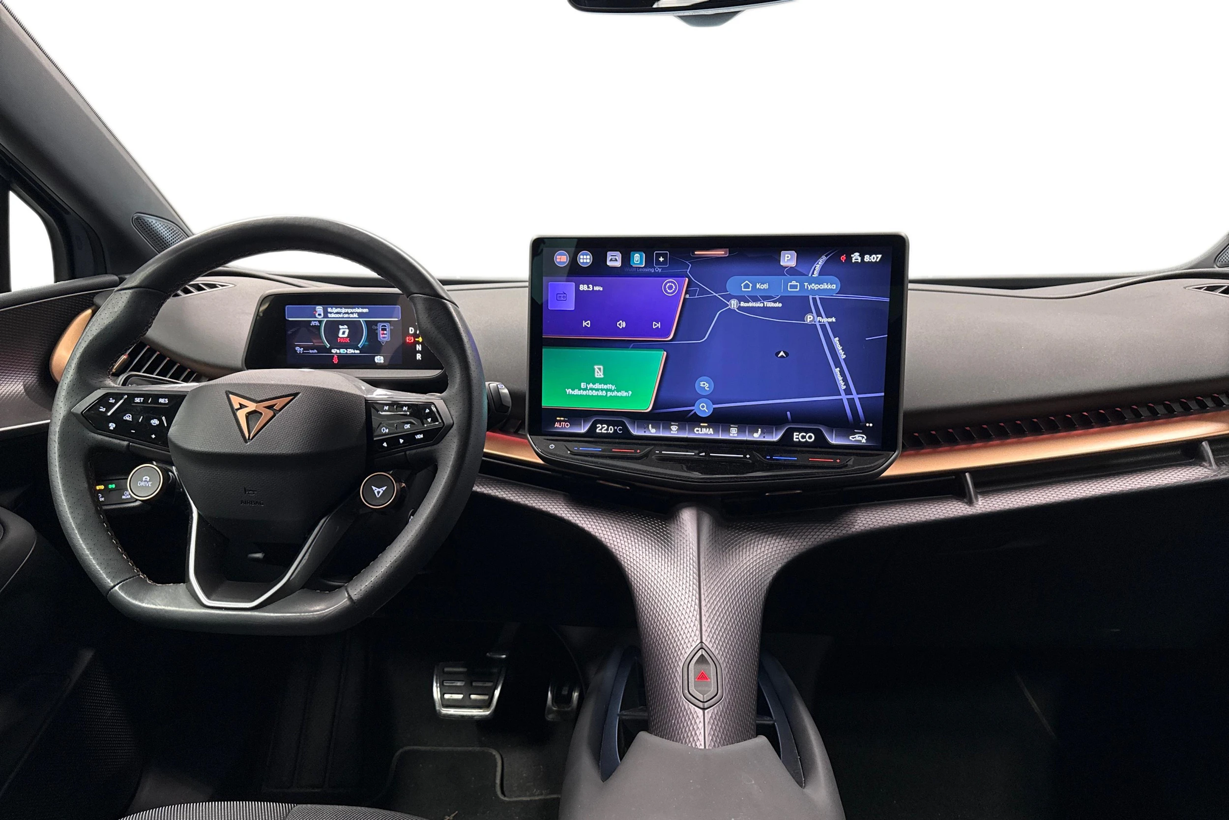 sininen CUPRA Tavascan 2024 kuva 7.