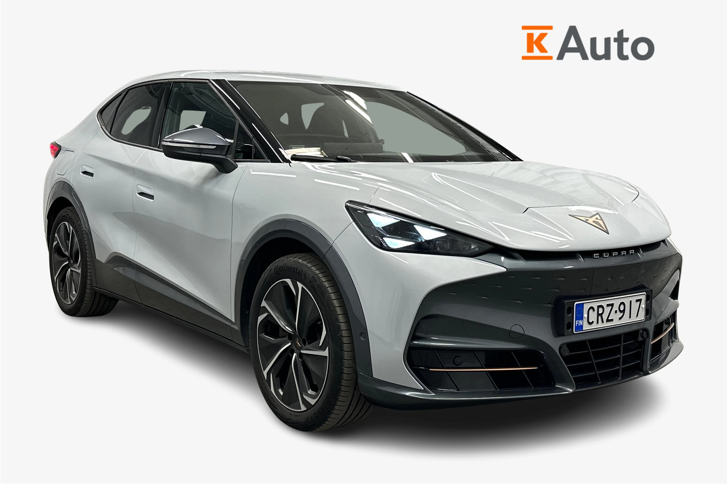 harmaa CUPRA Tavascan 2024 kuva 1.