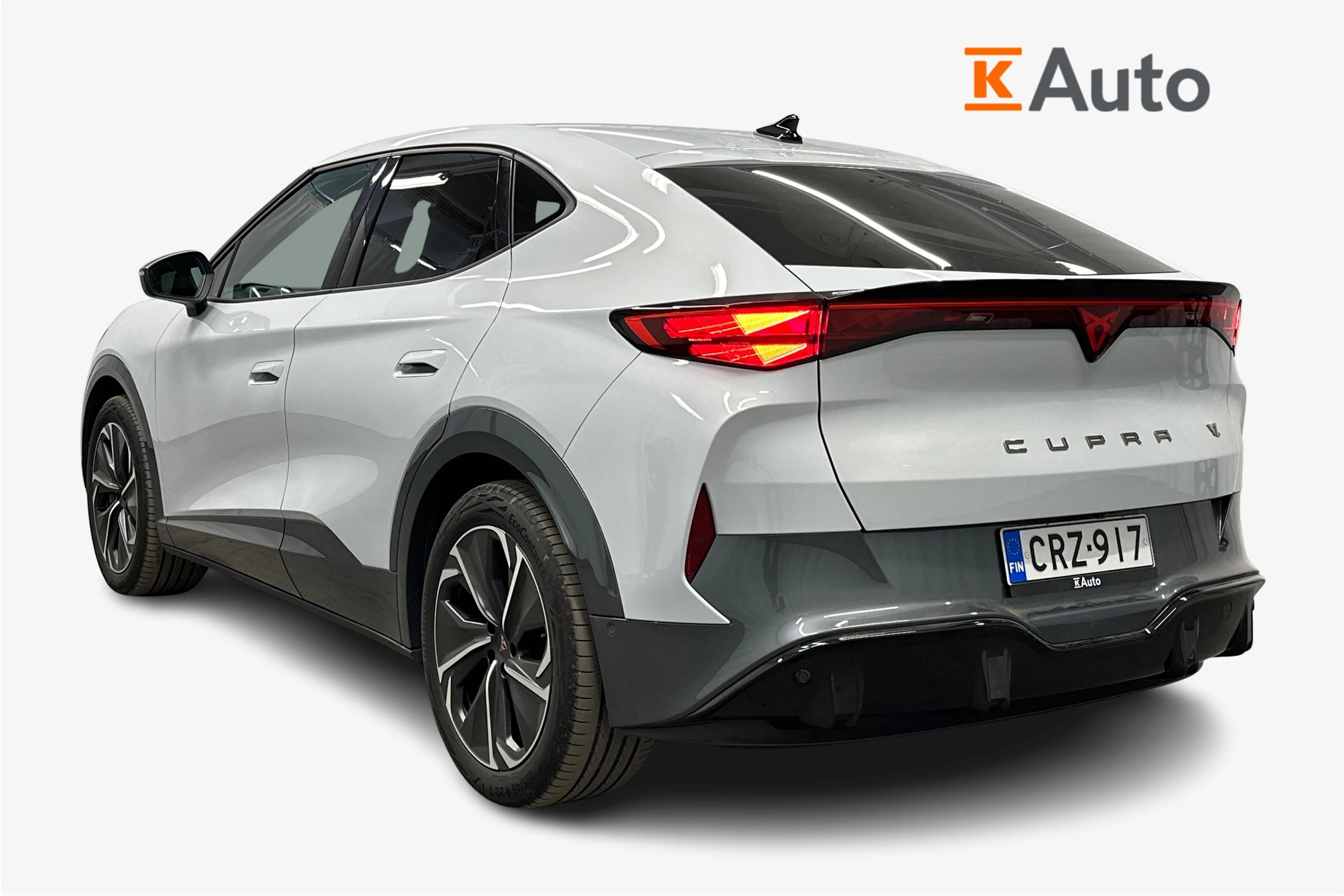 harmaa CUPRA Tavascan 2024 kuva 2.
