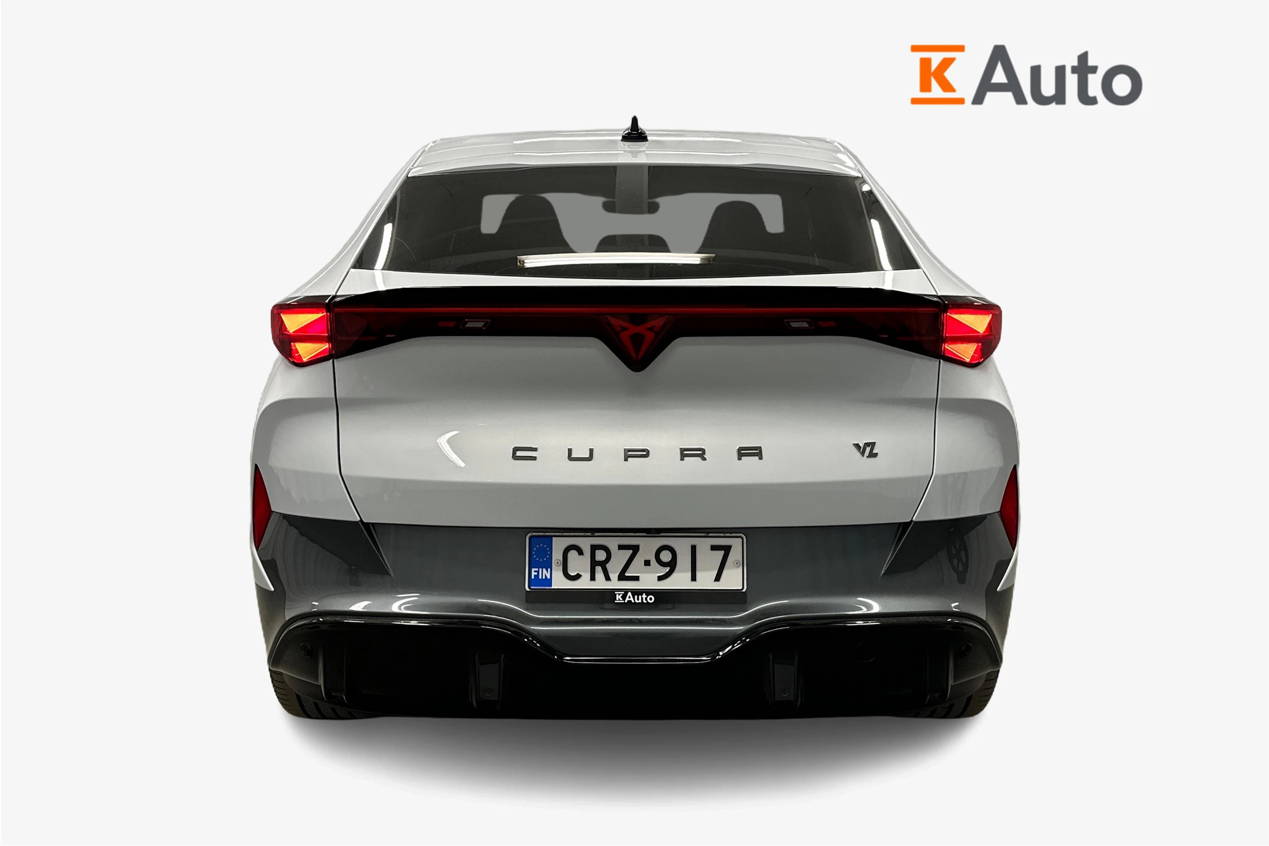 harmaa CUPRA Tavascan 2024 kuva 3.