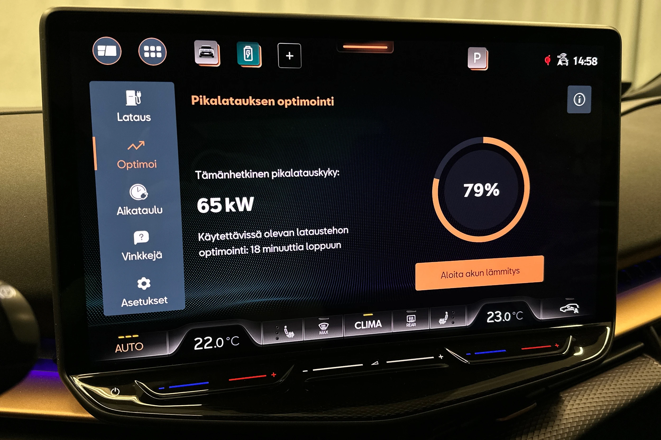 harmaa CUPRA Tavascan 2024 kuva 27.