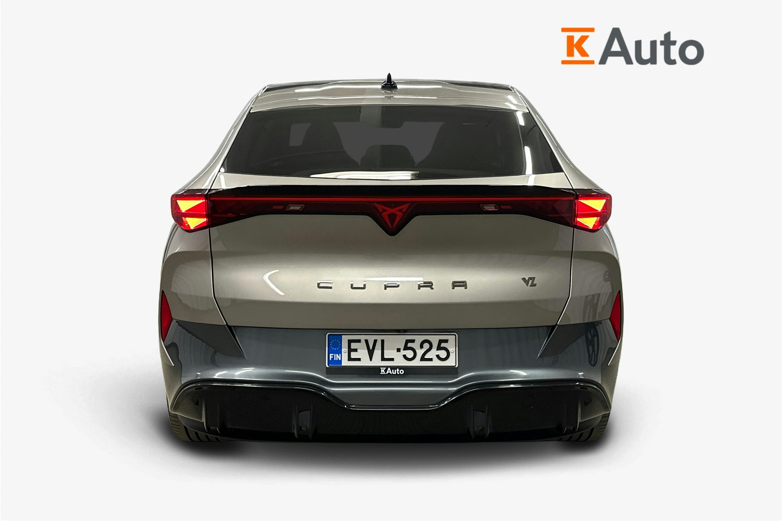 ruskea (beige) CUPRA Tavascan 2024 kuva 3.