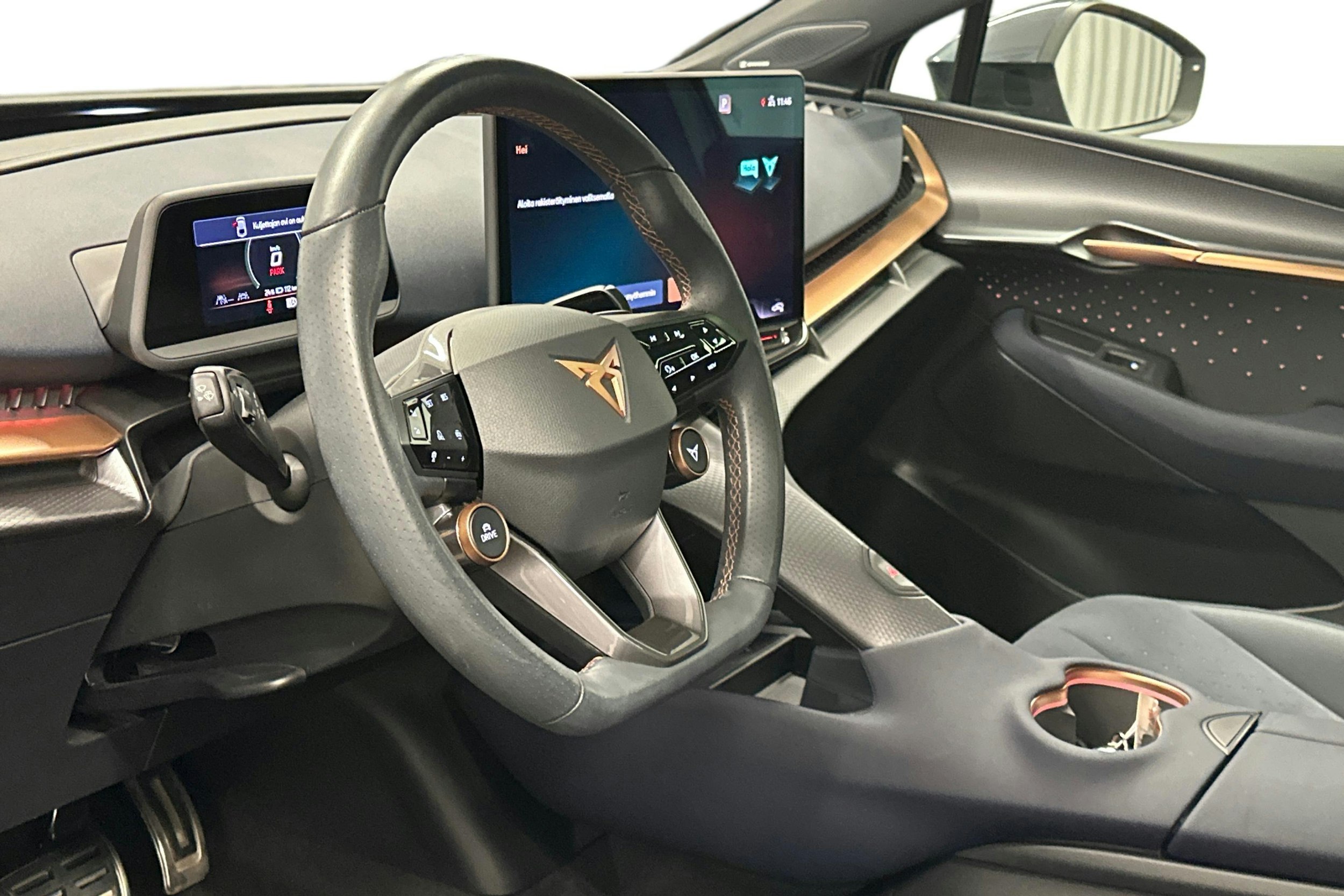 ruskea (beige) CUPRA Tavascan 2024 kuva 7.