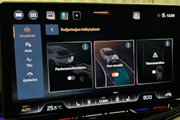 harmaa CUPRA Tavascan 2024 kuva 30.