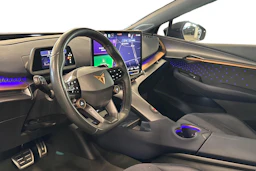 harmaa CUPRA Tavascan 2024 kuva 6.