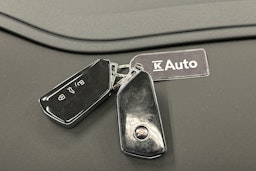 beige CUPRA Tavascan 2024 kuva 29.