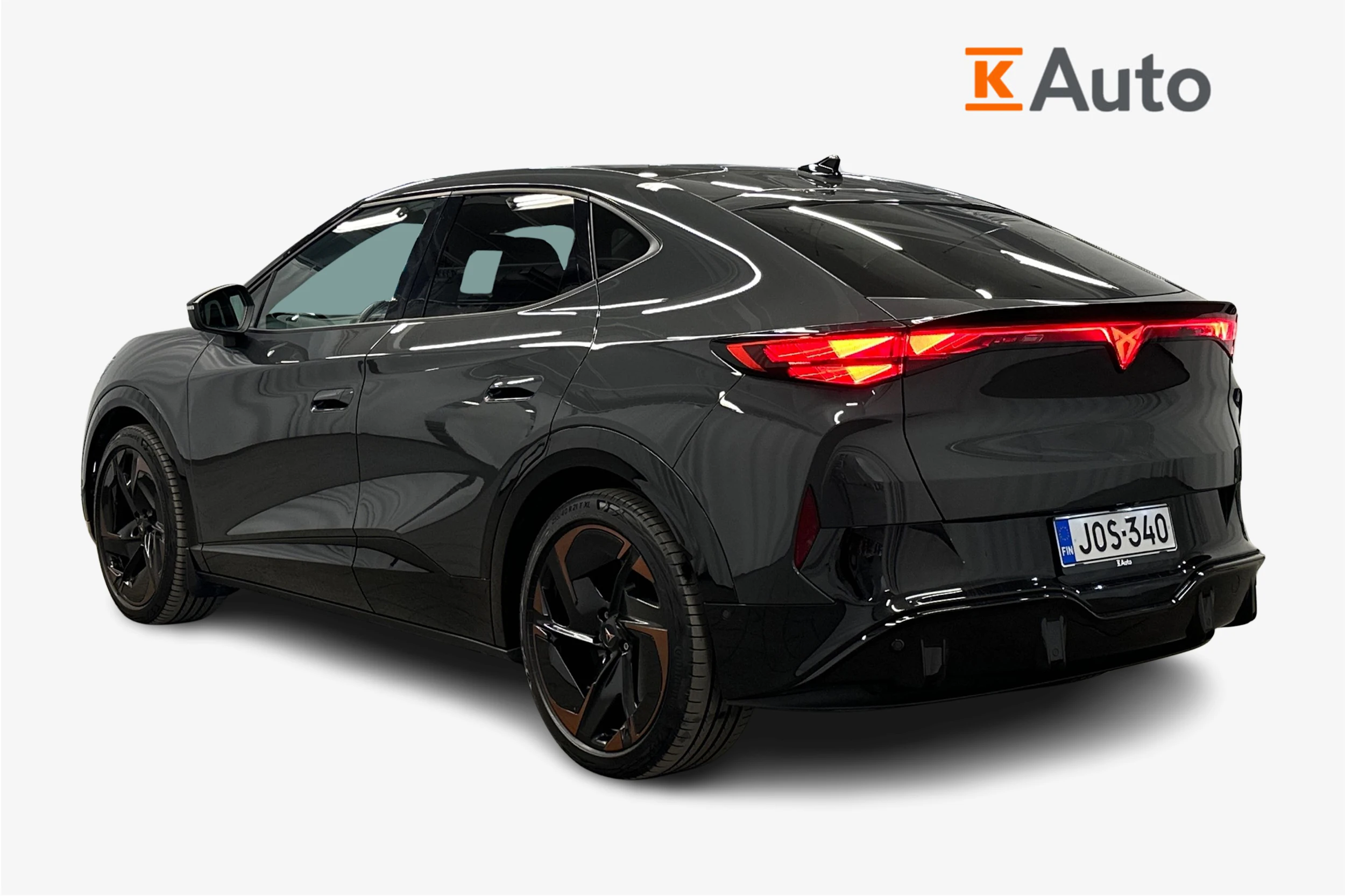 harmaa CUPRA Tavascan 2024 kuva 3.