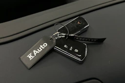 harmaa CUPRA Tavascan 2024 kuva 44.