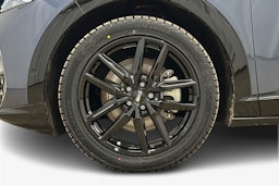 sininen CUPRA Tavascan 2024 kuva 11.