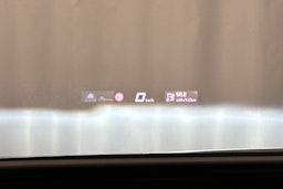 sininen CUPRA Tavascan 2024 kuva 25.