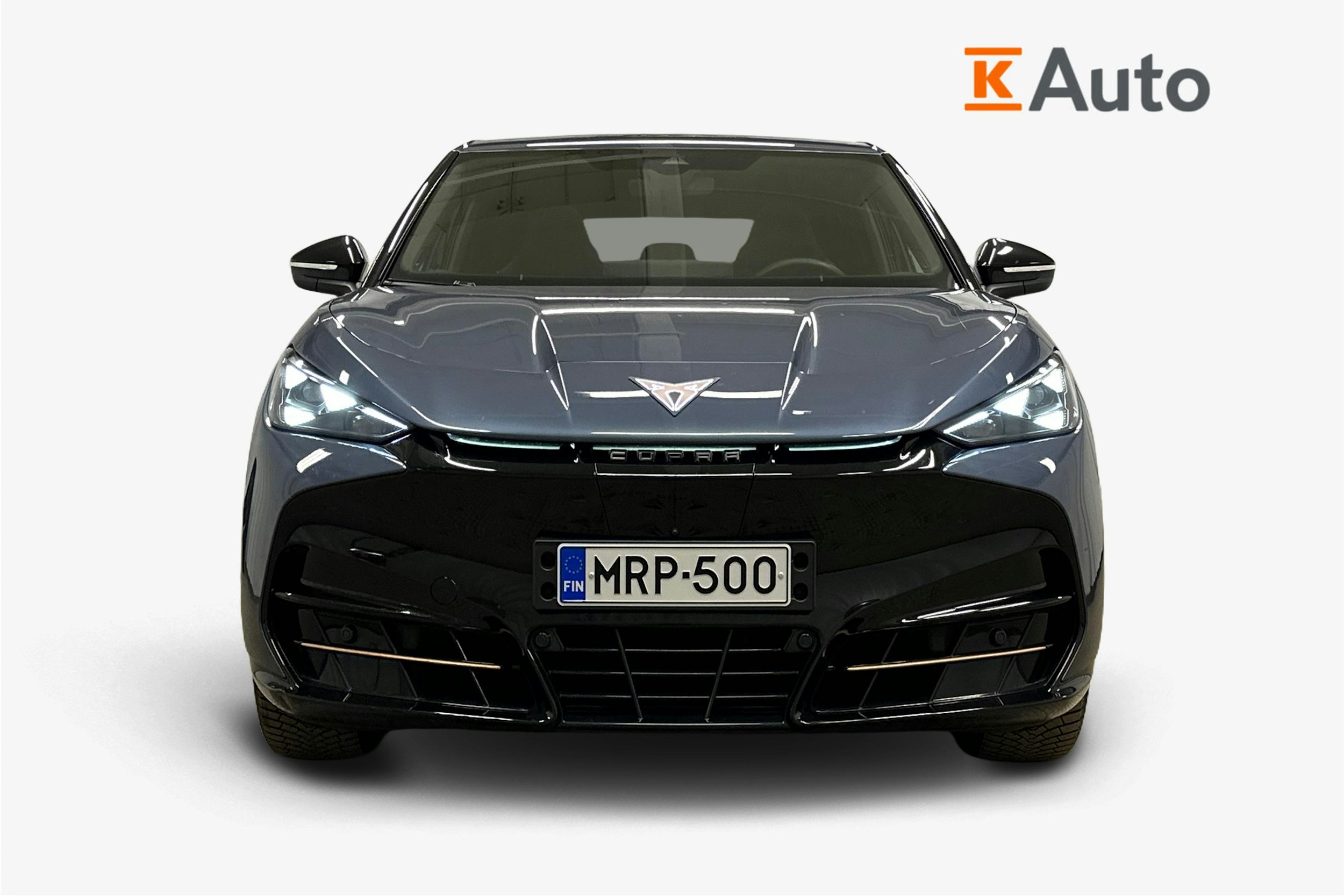 sininen CUPRA Tavascan 2024 kuva 5.