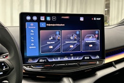 sininen CUPRA Tavascan 2024 kuva 33.