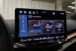 sininen CUPRA Tavascan 2024 kuva 22.