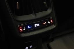 harmaa CUPRA Tavascan 2024 kuva 14.