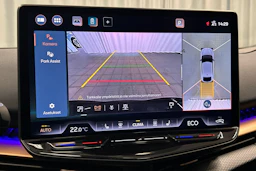 harmaa CUPRA Tavascan 2024 kuva 36.