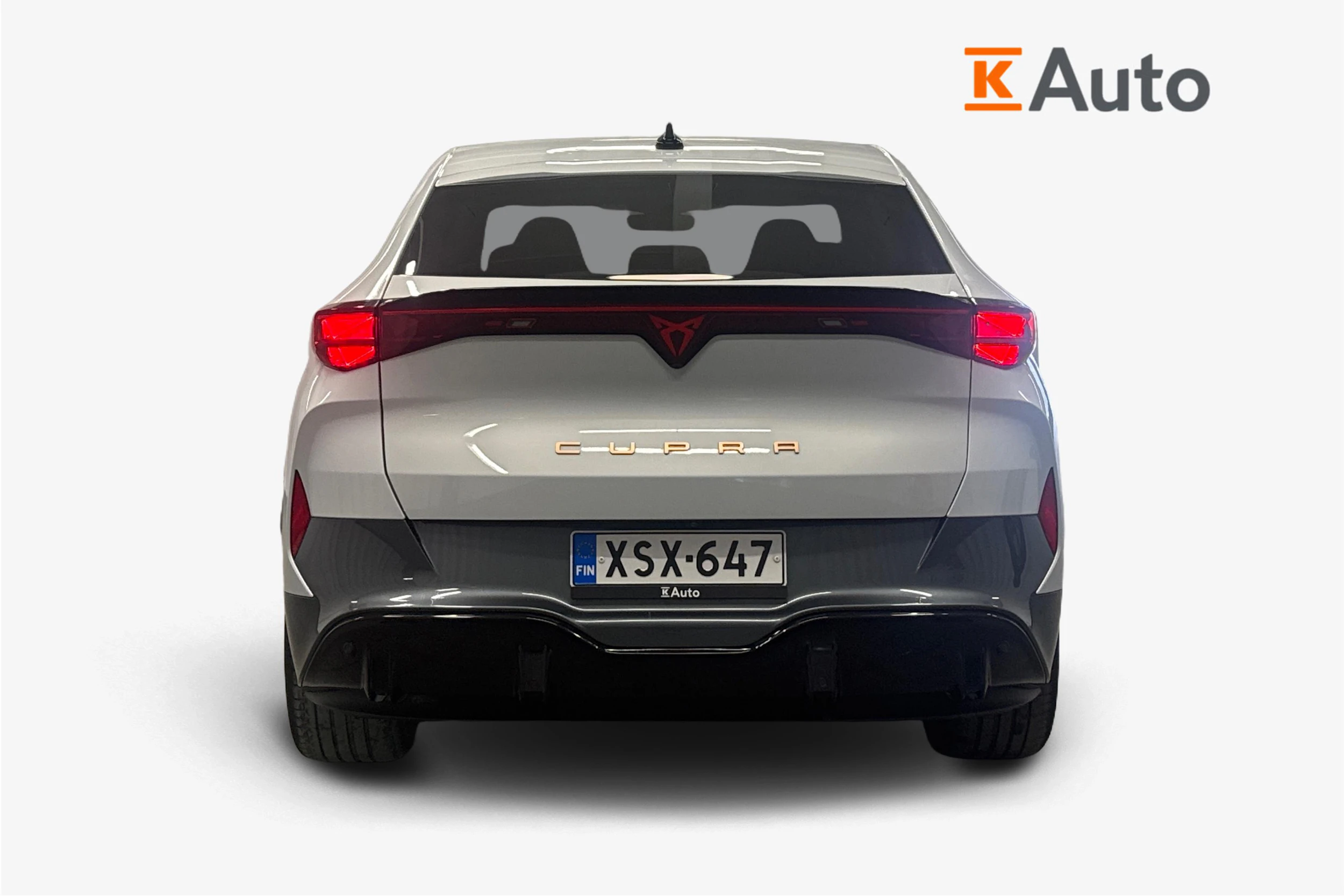 harmaa CUPRA Tavascan 2024 kuva 4.