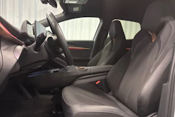 harmaa CUPRA Tavascan 2024 kuva 26.