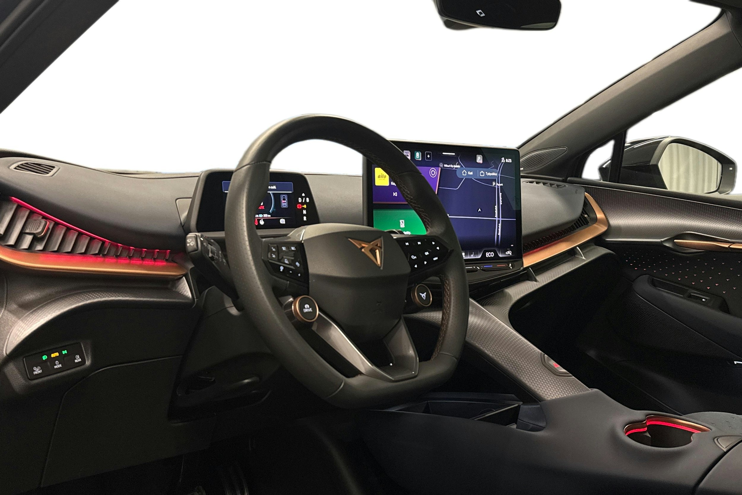 sininen CUPRA Tavascan 2024 kuva 7.