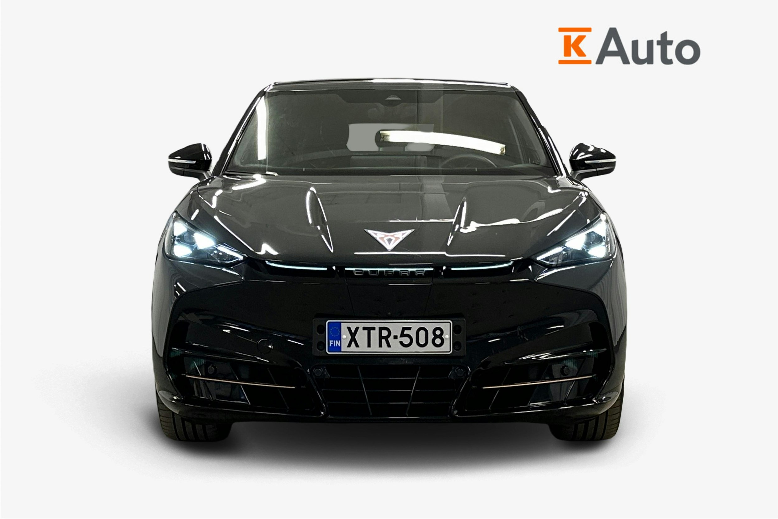 harmaa CUPRA Tavascan 2024 kuva 5.