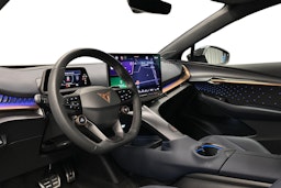 harmaa CUPRA Tavascan 2024 kuva 7.