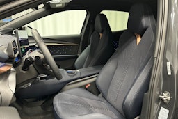 harmaa CUPRA Tavascan 2024 kuva 17.