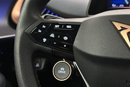 harmaa CUPRA Tavascan 2024 kuva 21.