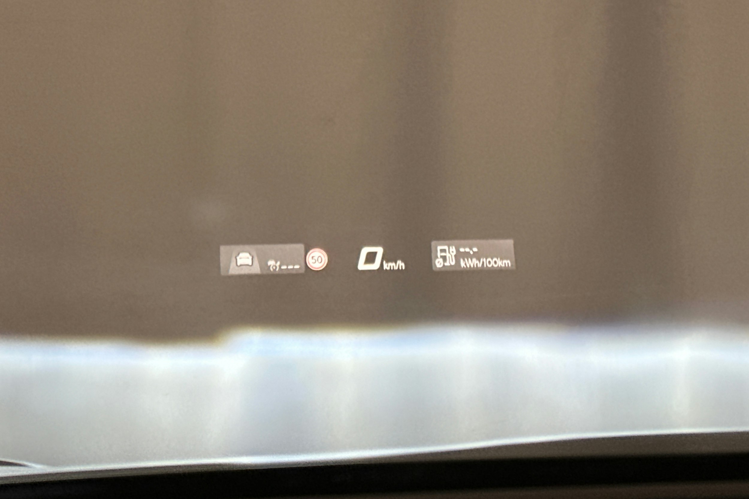 harmaa CUPRA Tavascan 2024 kuva 25.