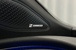 harmaa CUPRA Tavascan 2024 kuva 40.