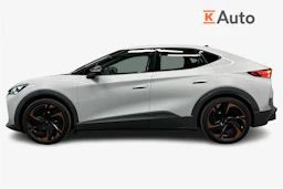 valkoinen CUPRA Tavascan 2024 kuva 7.