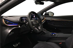 valkoinen CUPRA Tavascan 2024 kuva 8.