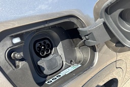 ruskea (beige) CUPRA Tavascan 2024 kuva 12.