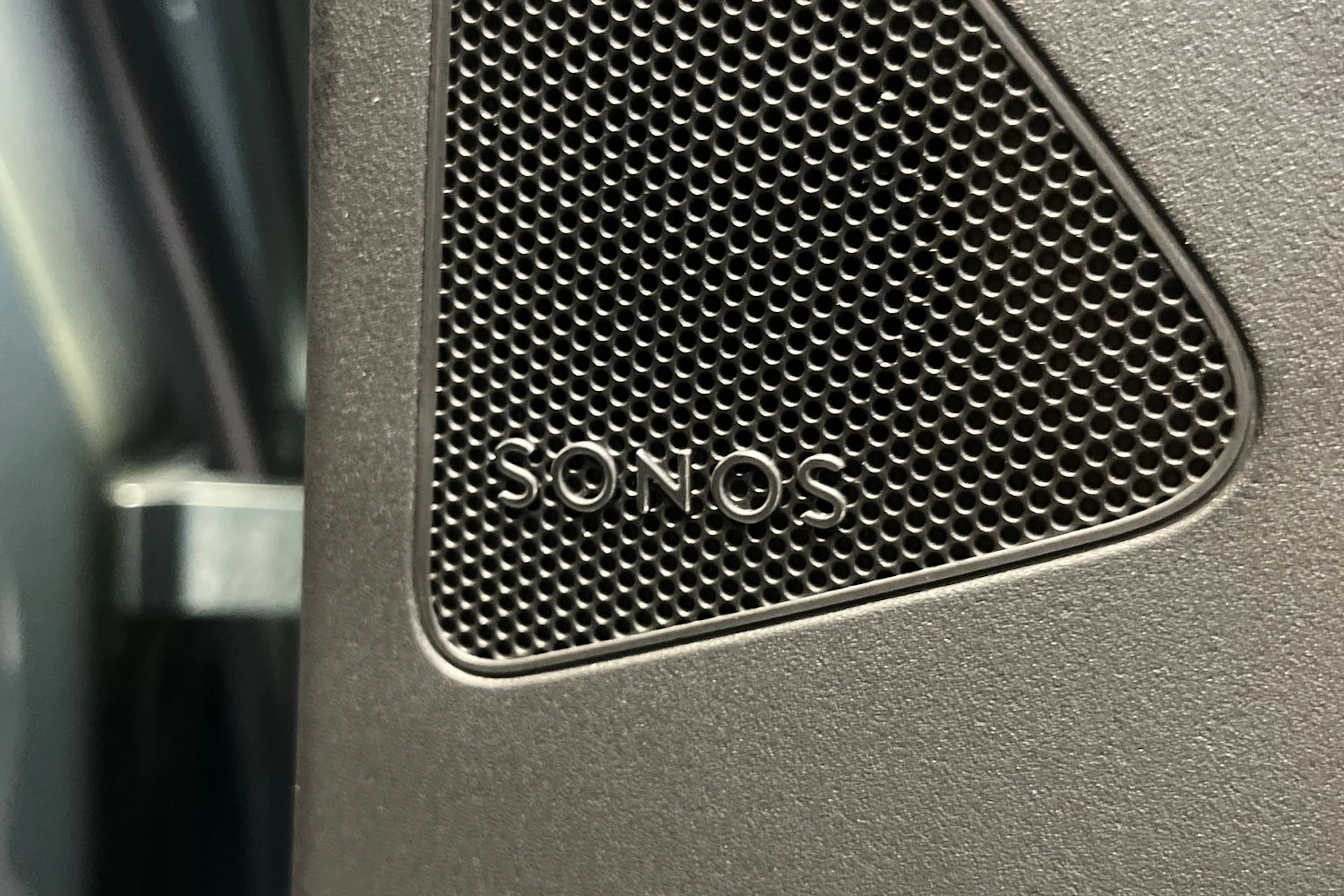 sage vihreä Audi Q4 e-tron 2026 kuva 22.