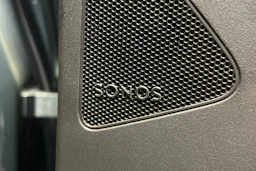 sage vihreä Audi Q4 e-tron 2026 kuva 22.