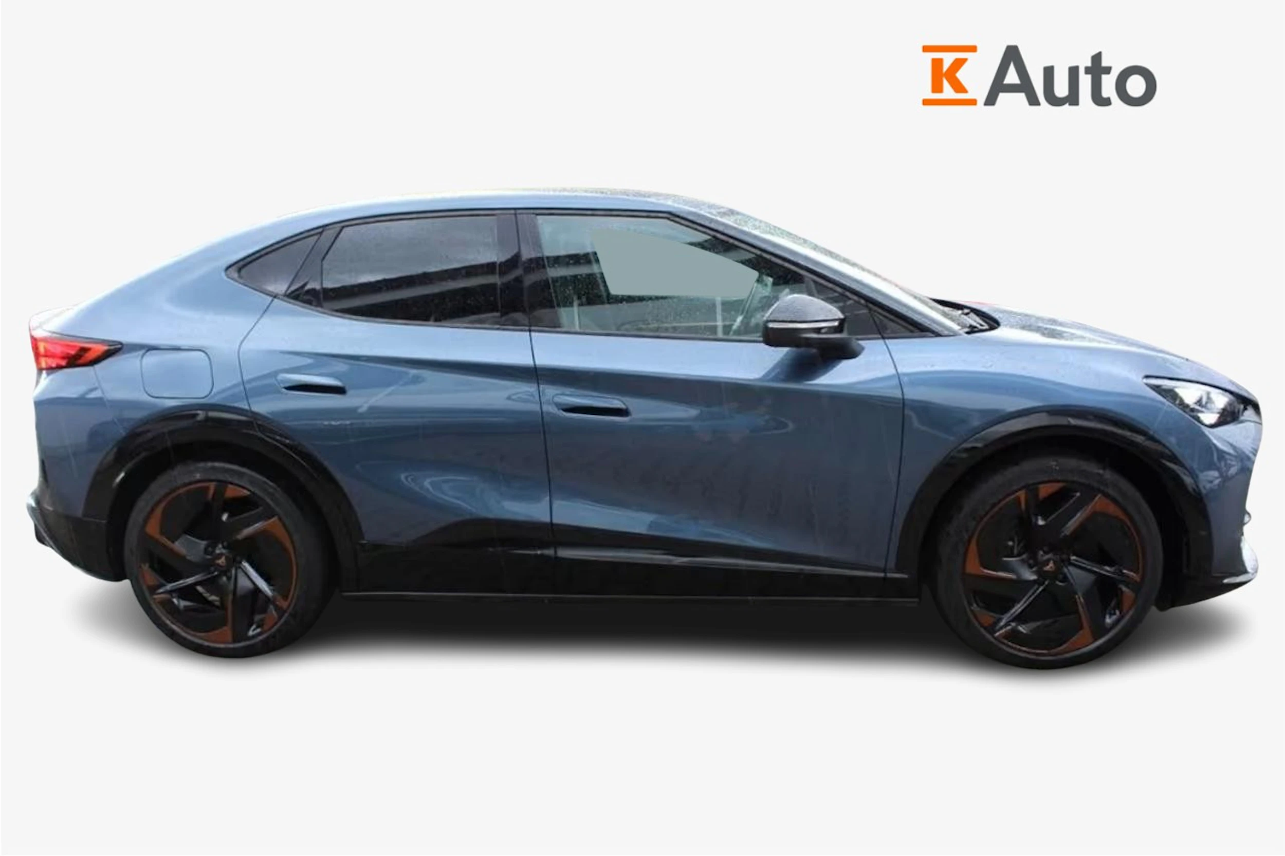 met. sininen CUPRA Tavascan 2025 kuva 4.