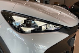 harmaa CUPRA Tavascan 2025 kuva 27.