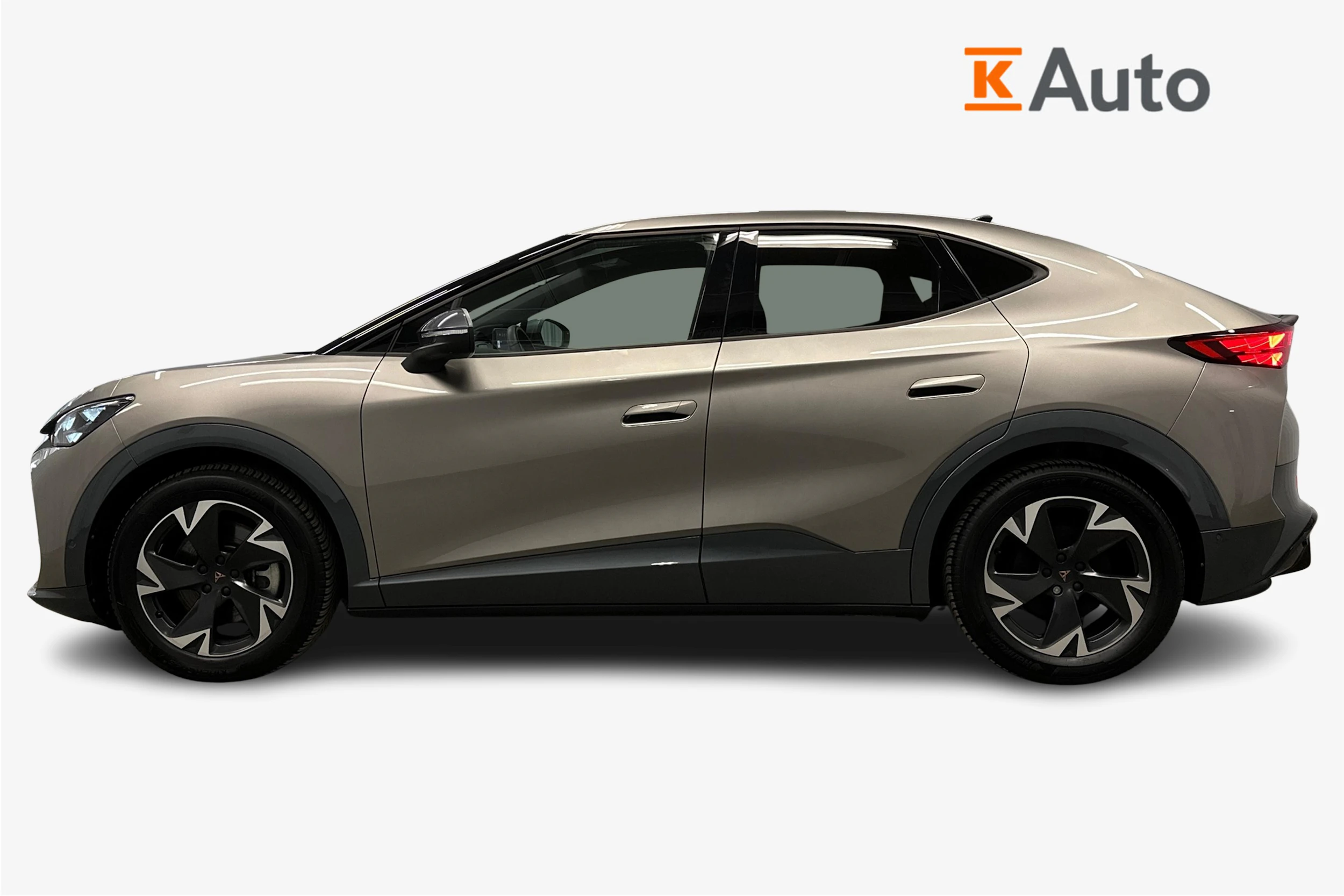 beige CUPRA Tavascan 2025 kuva 7.
