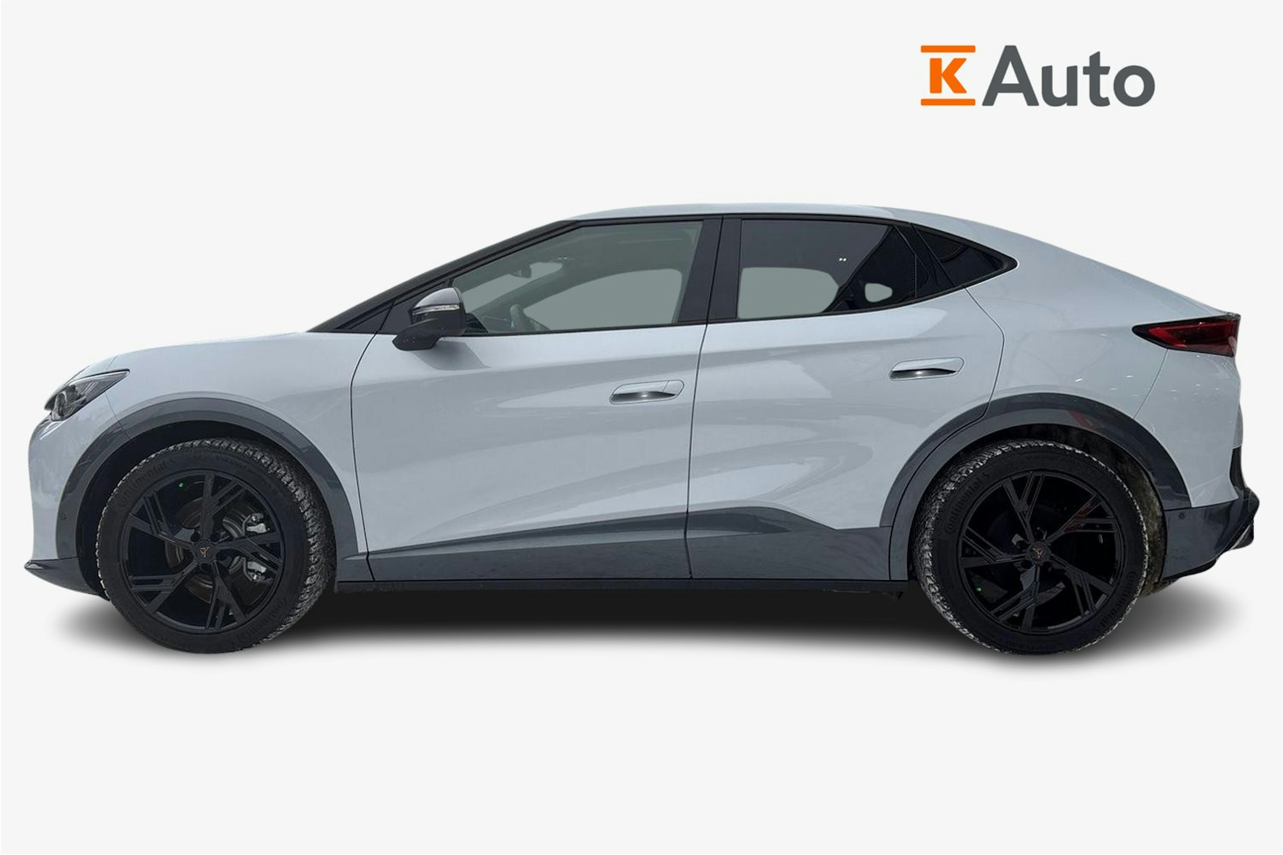 harmaa CUPRA Tavascan 2025 kuva 5.