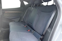 harmaa CUPRA Tavascan 2025 kuva 8.